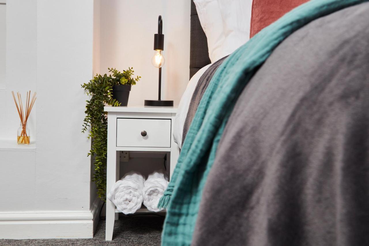 Wonderful Apartment In Bath With Garden - Sleeps 8 المظهر الخارجي الصورة
